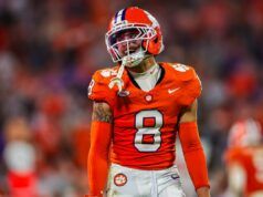 La scelta del draft dei Falcons si emoziona dopo essersi unito al fratello All-Pro ad Atlanta