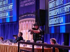 La cospirazione per la sparatoria messa in scena da Trump deve essere fermata dall’opinione pubblica