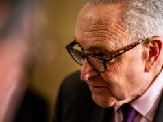 2 ha rotto i legami con il Partito Repubblicano quando il GOP ha sconfitto una revisione del bilancio per abbassare i costi dell’assistenza sanitaria